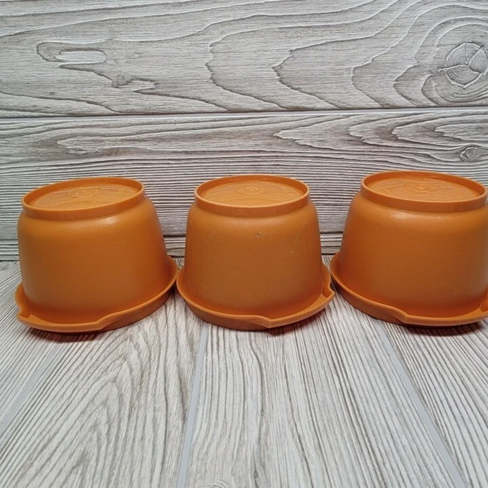 3 Tupperware 886-12 Servalier Food Storage Container Bowl Harvest Orange Vtg‎
